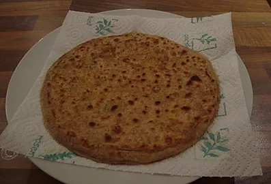 Homemade aloo paratha, a golden stuffed flatbread filled with spiced potatoes